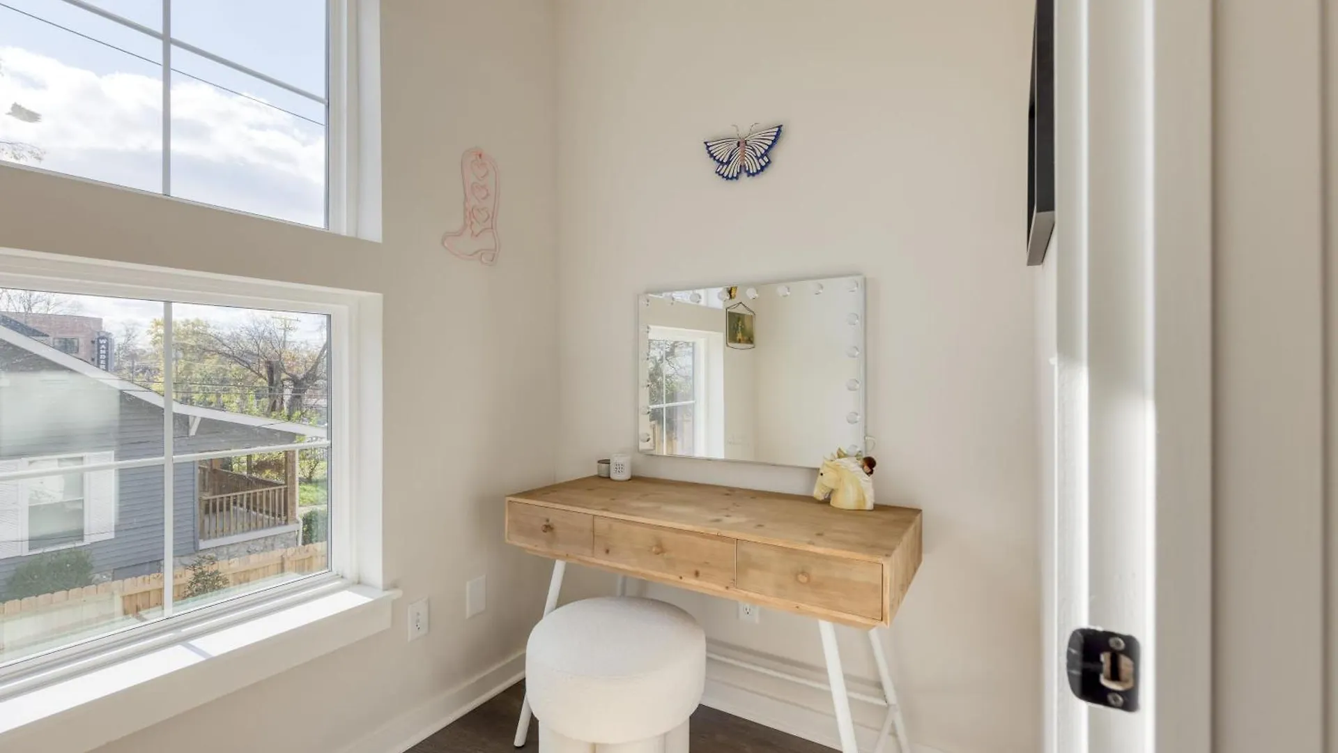 98 Degrees By Avantstay Covered Balcony Lounge Newly Built 4Bdr Home Nashville Holiday home