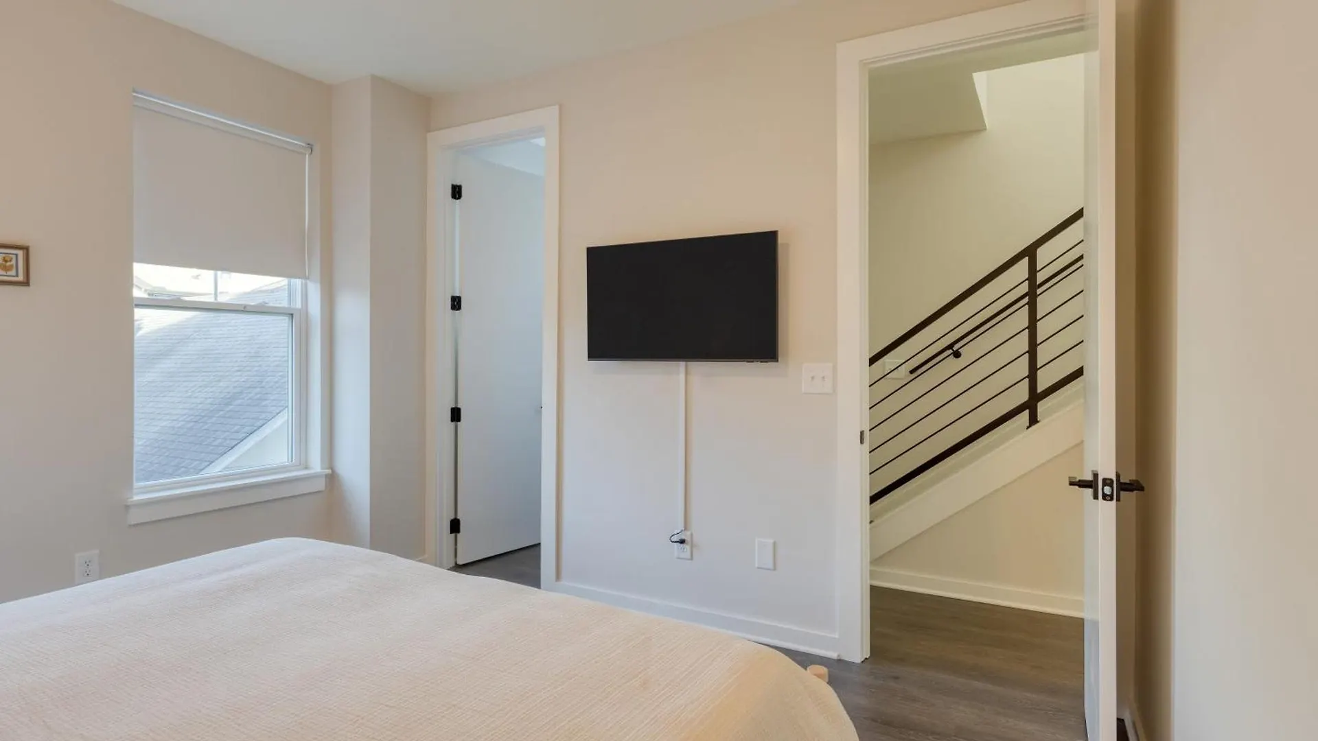 Holiday home 98 Degrees By Avantstay Covered Balcony Lounge Newly Built 4Bdr Home Nashville United States